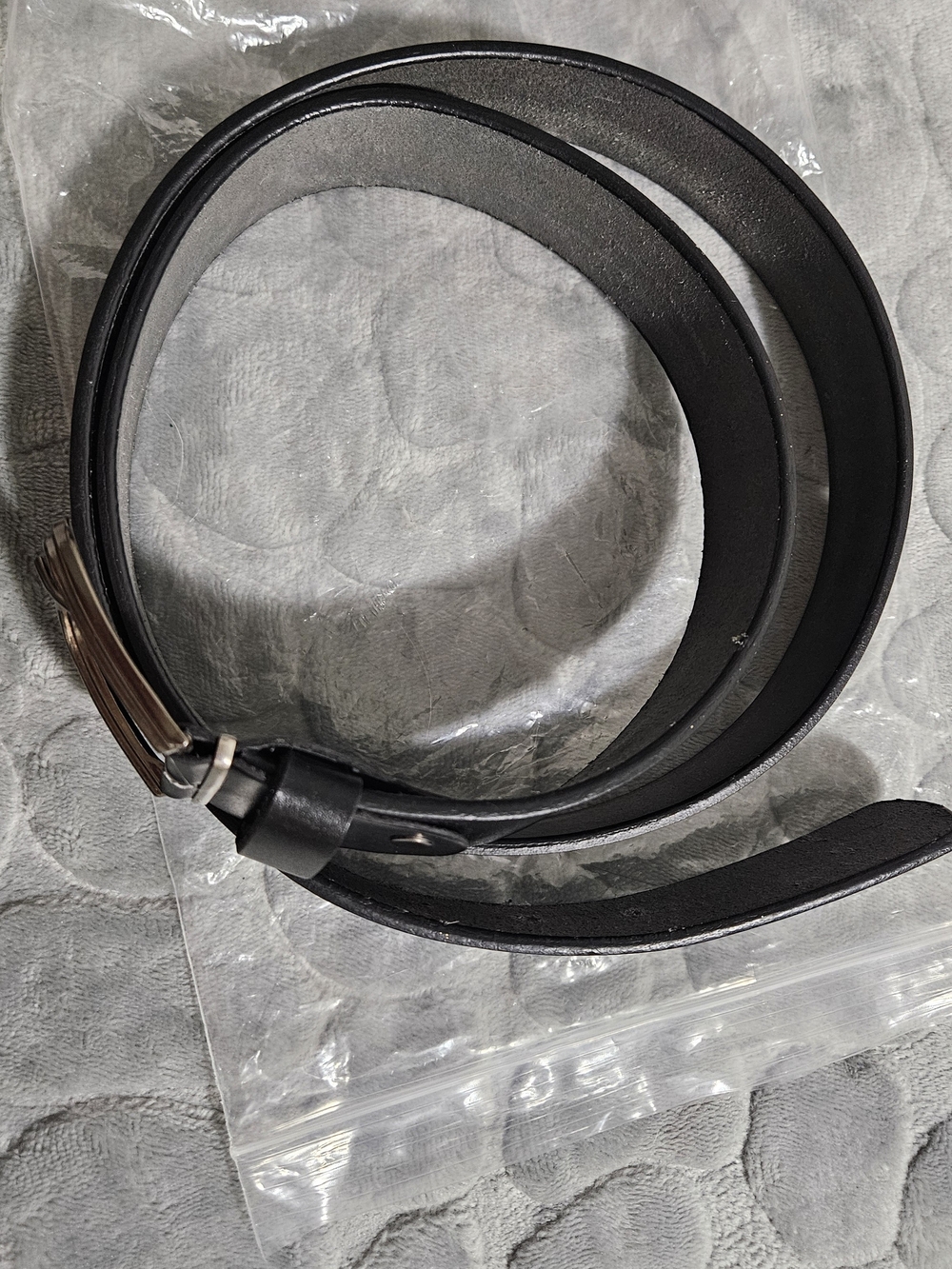 Unisex Classic Black Genuine Leather Belt with Silver Buckle L Xl